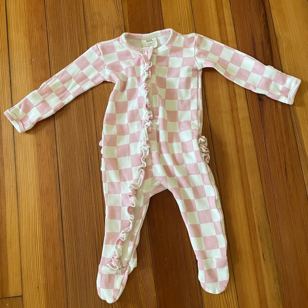 SIIX 6-9M Pink Checkered Zipper Footie Organic Cotton